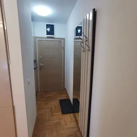 Pakito West Apartmán *