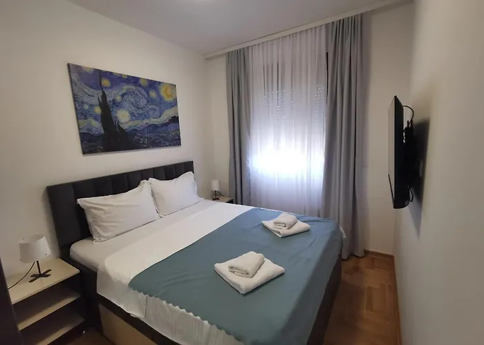 Pakito West 兹拉蒂博尔