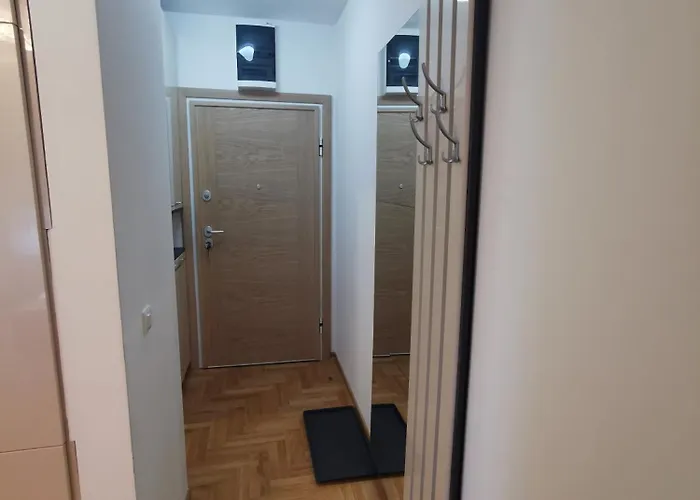 Pakito West 公寓 *