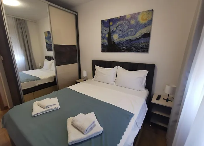 Pakito West 兹拉蒂博尔