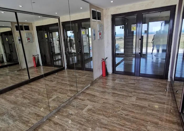 公寓 Pakito West 兹拉蒂博尔